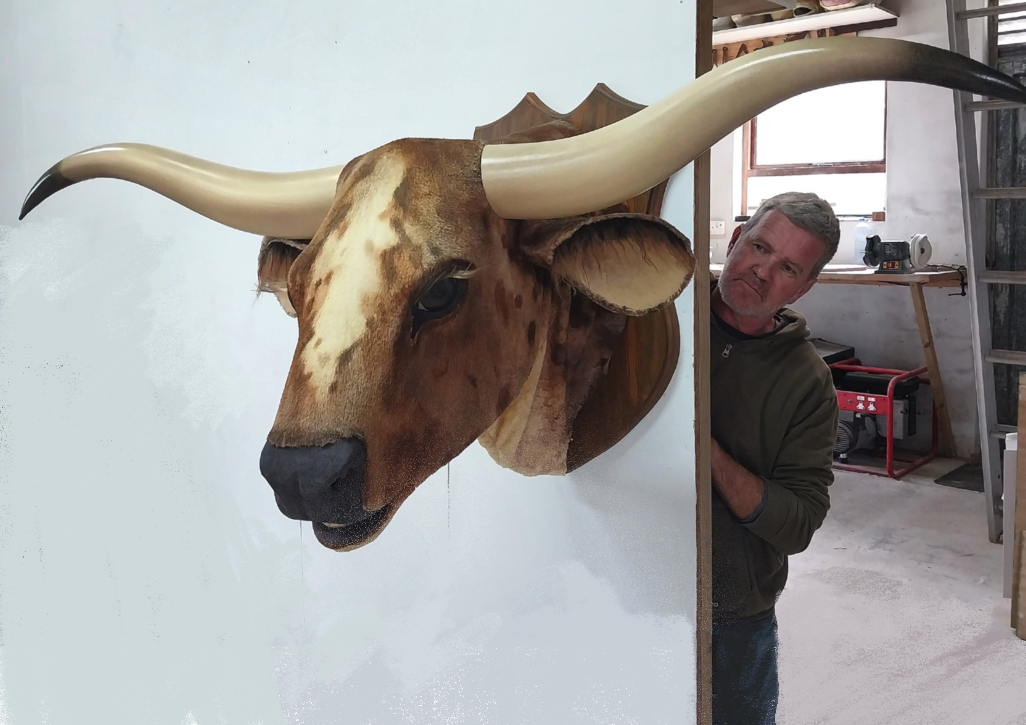 The singing head mount completed