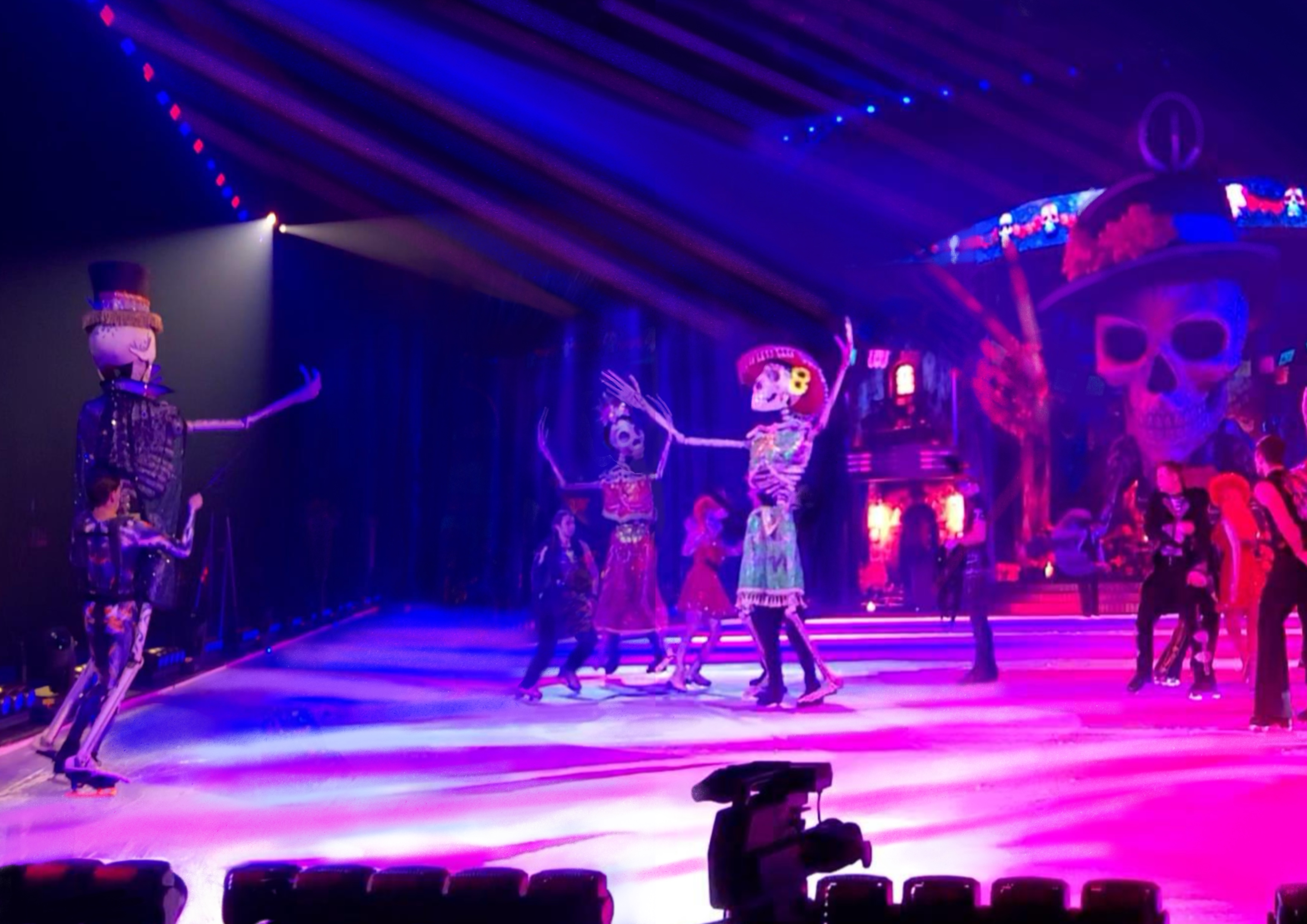In rehearsals - Holiday on Ice